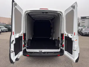 Ford E-Transit Van 350 L3 Basis RWD 68kWh