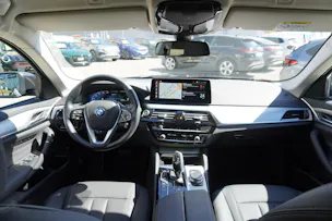 BMW 530e xDrive Touring Steptronic