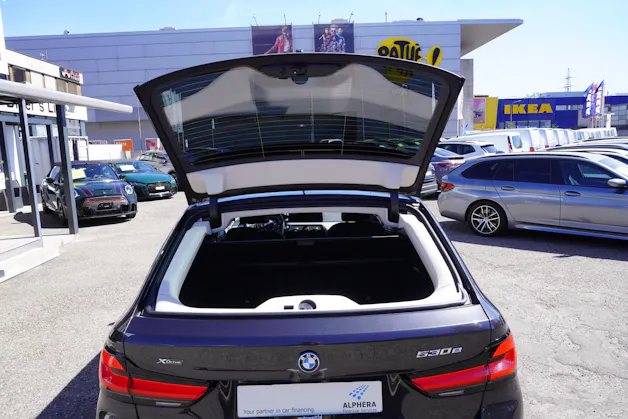 BMW 530e xDrive Touring Steptronic