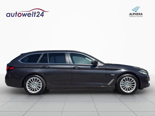 BMW 530e xDrive Touring Steptronic