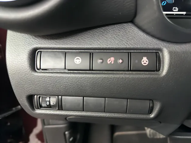 Nissan Juke 1.6 FHEV Tekna