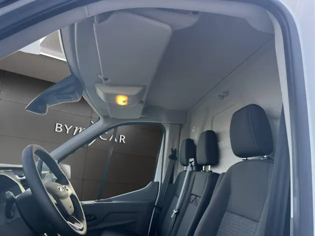Ford E-Transit Van 350 L3 Trend RWD 68kWh