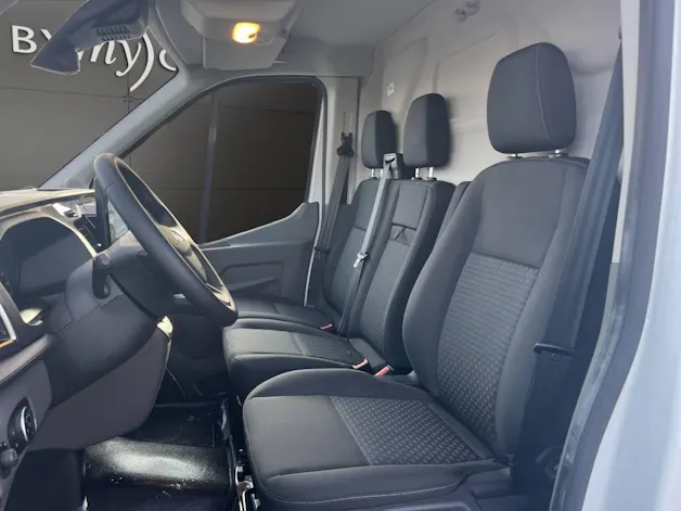 Ford E-Transit Van 350 L3 Trend RWD 68kWh