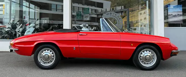 Alfa Romeo Spider Duetto 1300 Junior