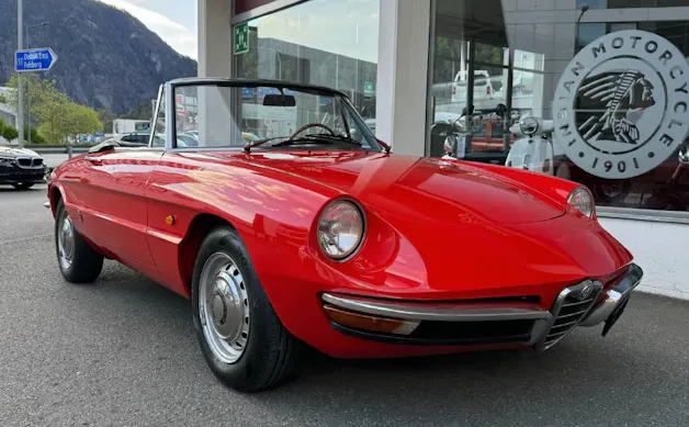 Alfa Romeo Spider Duetto 1300 Junior