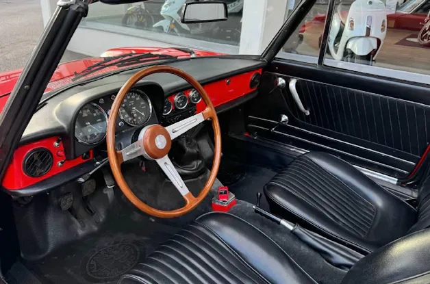 Alfa Romeo Spider Duetto 1300 Junior