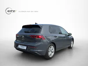VW Golf 8 2.0 TDI Life DSG