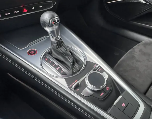 Audi TT Coupé TTS quattro S-tronic