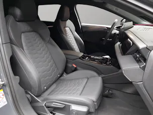 Audi A6 Avant e-tron quattro