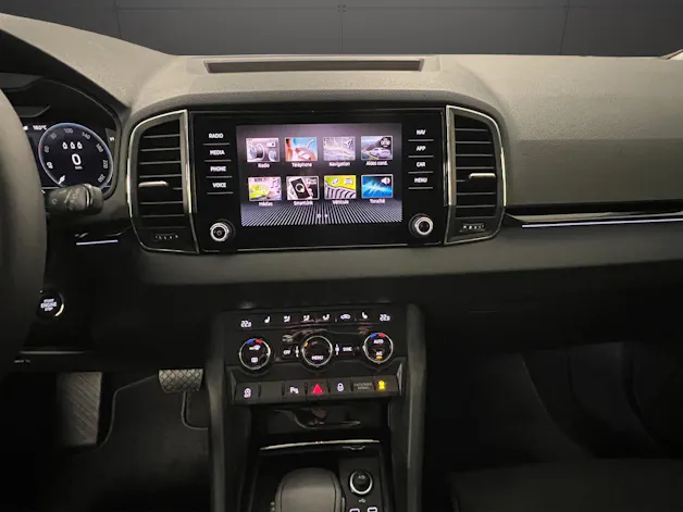Škoda Karoq 1.5 TSI Dynamic DSG