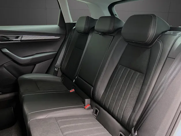 Škoda Karoq 1.5 TSI Dynamic DSG