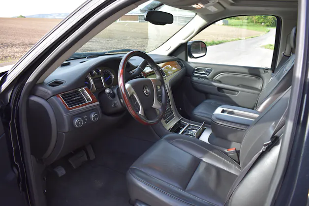 Cadillac Escalade 6.0 Hybrid Platinum Edition