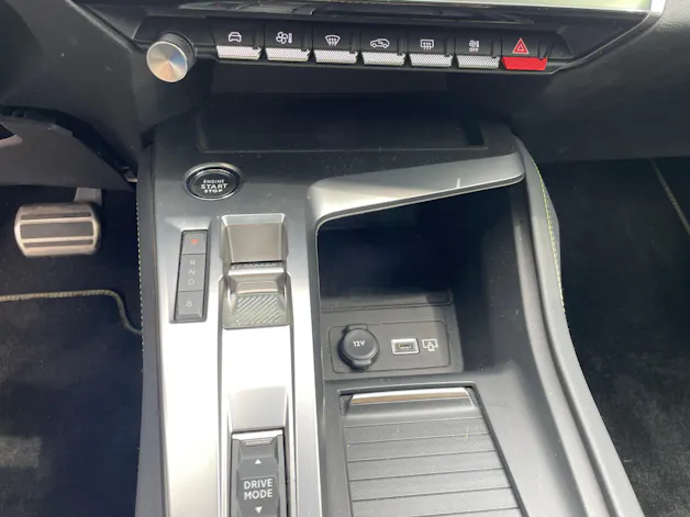 Peugeot 308 1.6 PHEV 225 GT