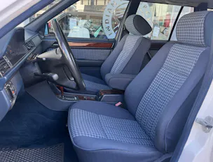 Mercedes-Benz E 280 Business Automatic