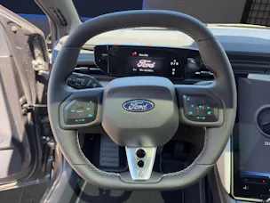 Ford Capri Extended Range (79 kWh) Premium AWD 4x4 AUTOMAT