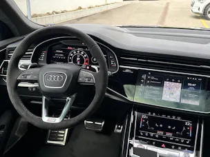 Audi RSQ8 performance quattro