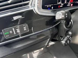 Audi RSQ8 performance quattro