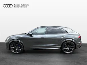 Audi RSQ8 performance quattro
