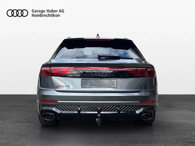 Audi RSQ8 performance quattro