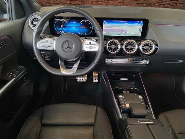 Mercedes-Benz EQA 350 AMG Line 4Matic