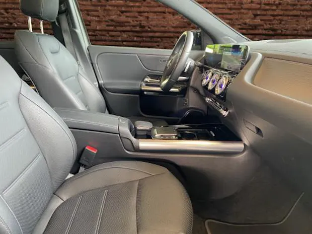 Mercedes-Benz EQA 350 AMG Line 4Matic