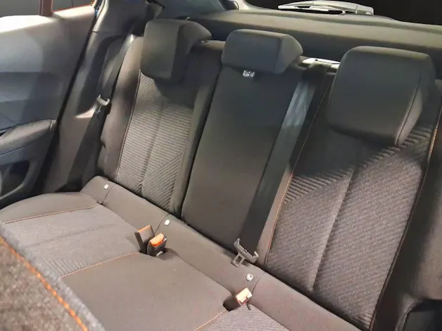 Peugeot 2008 1.2 145 MHEV Style