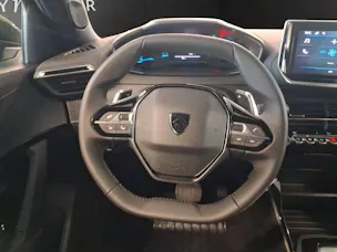 Peugeot 2008 1.2 145 MHEV Style