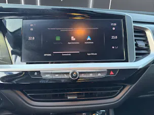 Opel Grandland 1.6 Hybrid Elegance Automatik