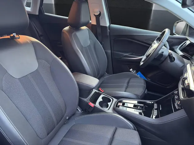 Opel Grandland 1.6 Hybrid Elegance Automatik