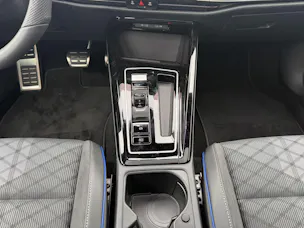 VW Golf Variant 2.0 TSI R-Line DSG 4 Motion