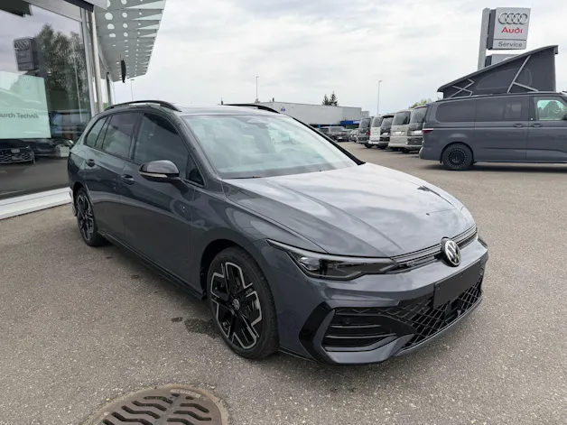 VW Golf Variant 2.0 TSI R-Line DSG 4 Motion