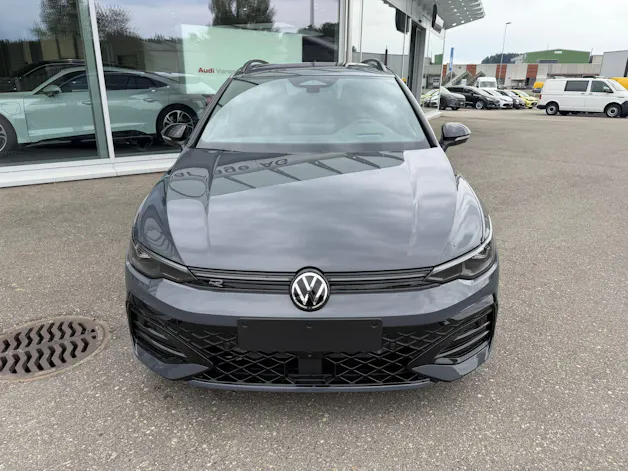 VW Golf Variant 2.0 TSI R-Line DSG 4 Motion