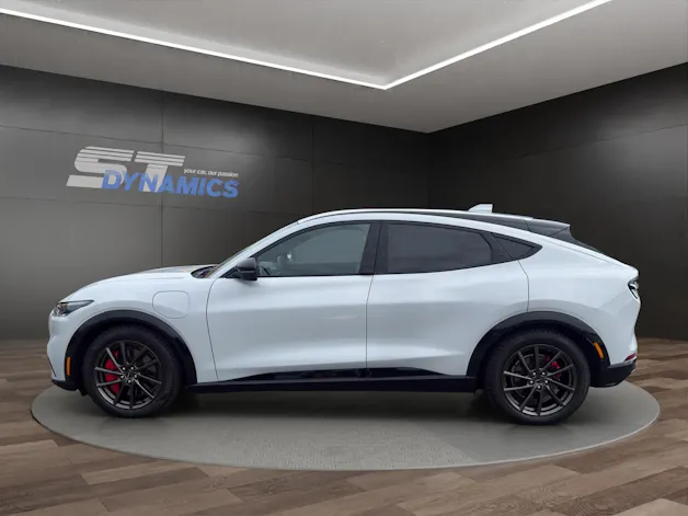 Ford Mustang Mach-E Premium AWD