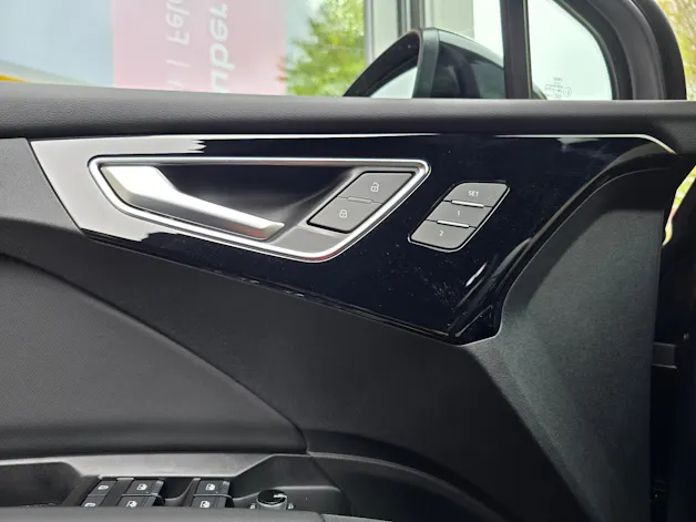 Audi Q4 e-tron 45 Edition Swiss Ski quattro
