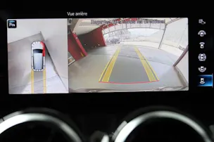 Mercedes-Benz GLB 250 Progress. 4 MATIC