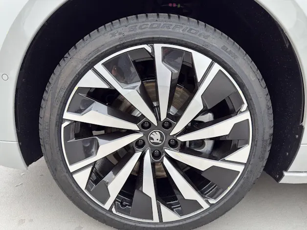 Škoda Enyaq 85x Sportline 4x4