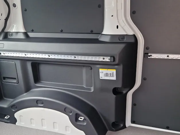 VW ID. Buzz Cargo Pro 4Motion
