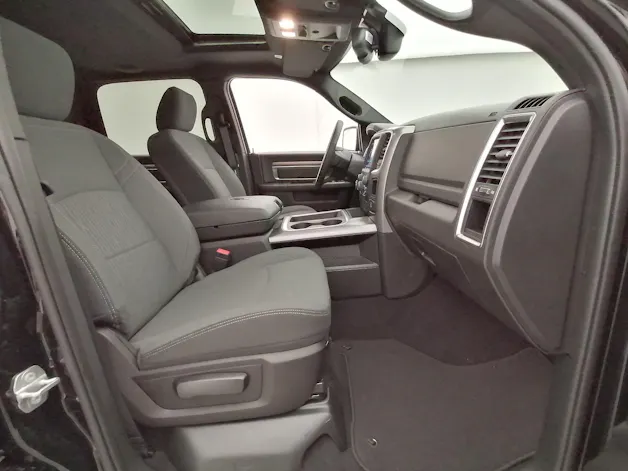 Dodge RAM 1500 5.7 V8 Warlock Crew Cab 10.5T