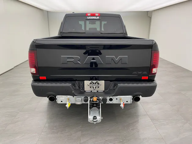 Dodge RAM 1500 5.7 V8 Warlock Crew Cab 10.5T