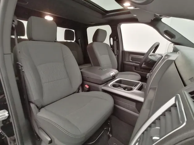 Dodge RAM 1500 5.7 V8 Warlock Crew Cab