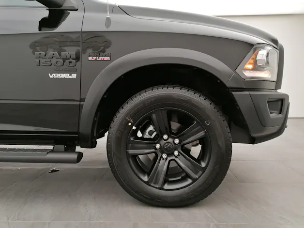 Dodge RAM 1500 5.7 V8 Warlock Crew Cab