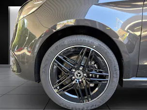 Mercedes-Benz V 300 d lang 4Matic Swiss Edition 9G-Tronic