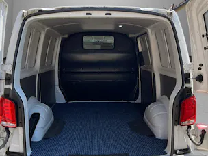 VW T6.1 2.0 TDI DSG
