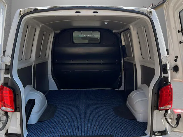 VW T6.1 2.0 TDI DSG
