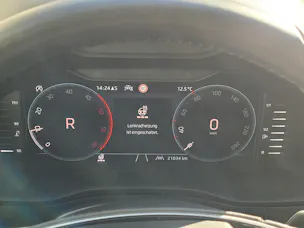 Škoda Karoq 2.0 TDI CR Selection 4x4 DSG *Anhängerkupplung+Garantie*