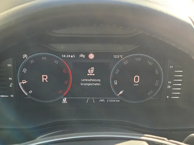 Škoda Karoq 2.0 TDI CR Selection 4x4 DSG *Anhängerkupplung+Garantie*