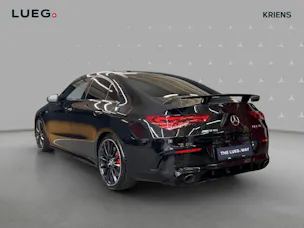 Mercedes-Benz CLA 35 4M - AMG / Multibeam LED / Rückfahrkamera / Panorama-Dach