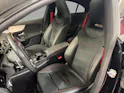 Mercedes-Benz CLA 35 4M - AMG / Multibeam LED / Rückfahrkamera / Panorama-Dach