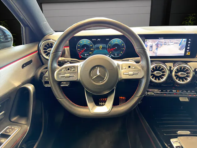 Mercedes-Benz A 220 AMG Line 7G-DCT