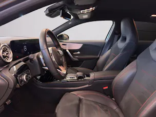 Mercedes-Benz A 220 AMG Line 7G-DCT